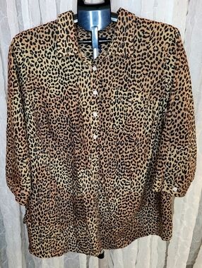 Lands' End Leopard Animal Print No Iron 3/4 100% Supima Cotton Button Down Shirt
